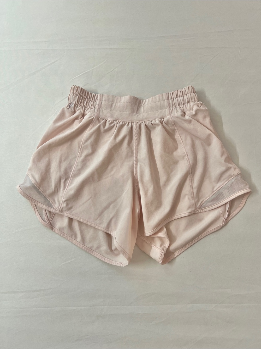 Lululemon Hotty Hot Low Rise Lined Shorts Short